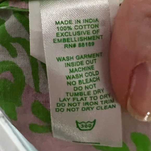 💚🌴💖Lilly Pulitzer💖🌴💚Sarasota Pink & Green Lion Print Beaded Tunic Size Medium - Picture 4 of 5